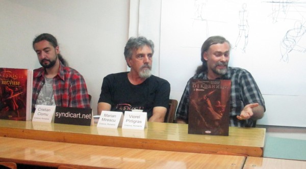 Prezentarea ediţiei româneşti a albumului "Veşnicii". Marian Mirescu (central), alături de Marko Stoianović (dreapta).) Prezentarea ediţiei româneşti a albumului "Veşnicii". Marian Mirescu (central), alături de Marko Stoianović (dreapta).)