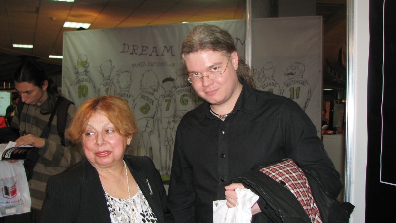 Doamna „Vremii”: Silvia Colfescu şi tânărul autor al casei (de editură): Oliviu Crâznic